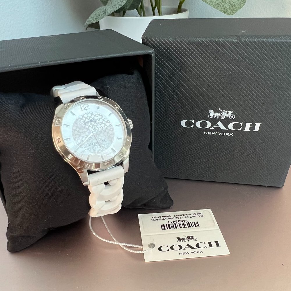 MADDY COACH WATCH